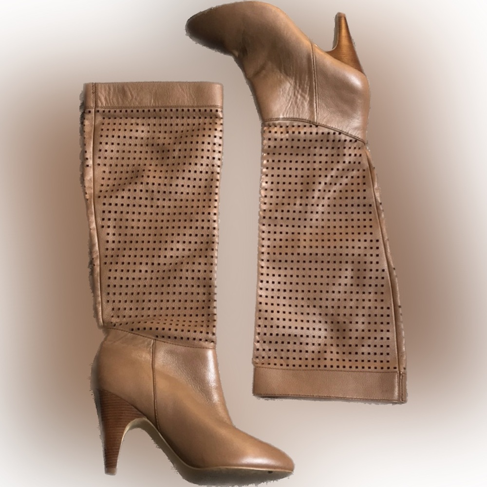 Colin Stuart Boots - image 1